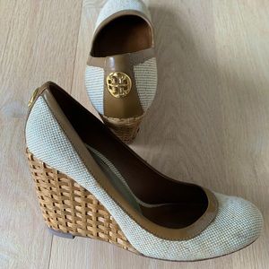 Tory Burch wicker woven wedge heel size 9
